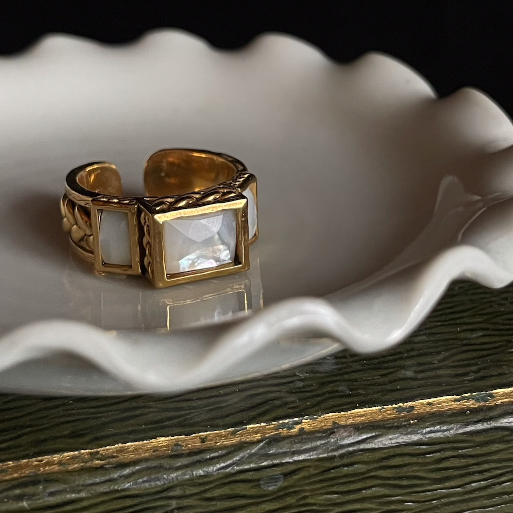 maruo vintage LA2Lエラデゼル リング フリーサイズ グリーン maruo vintage LA2Lエラデゼル リング フリーサイズ グリーン