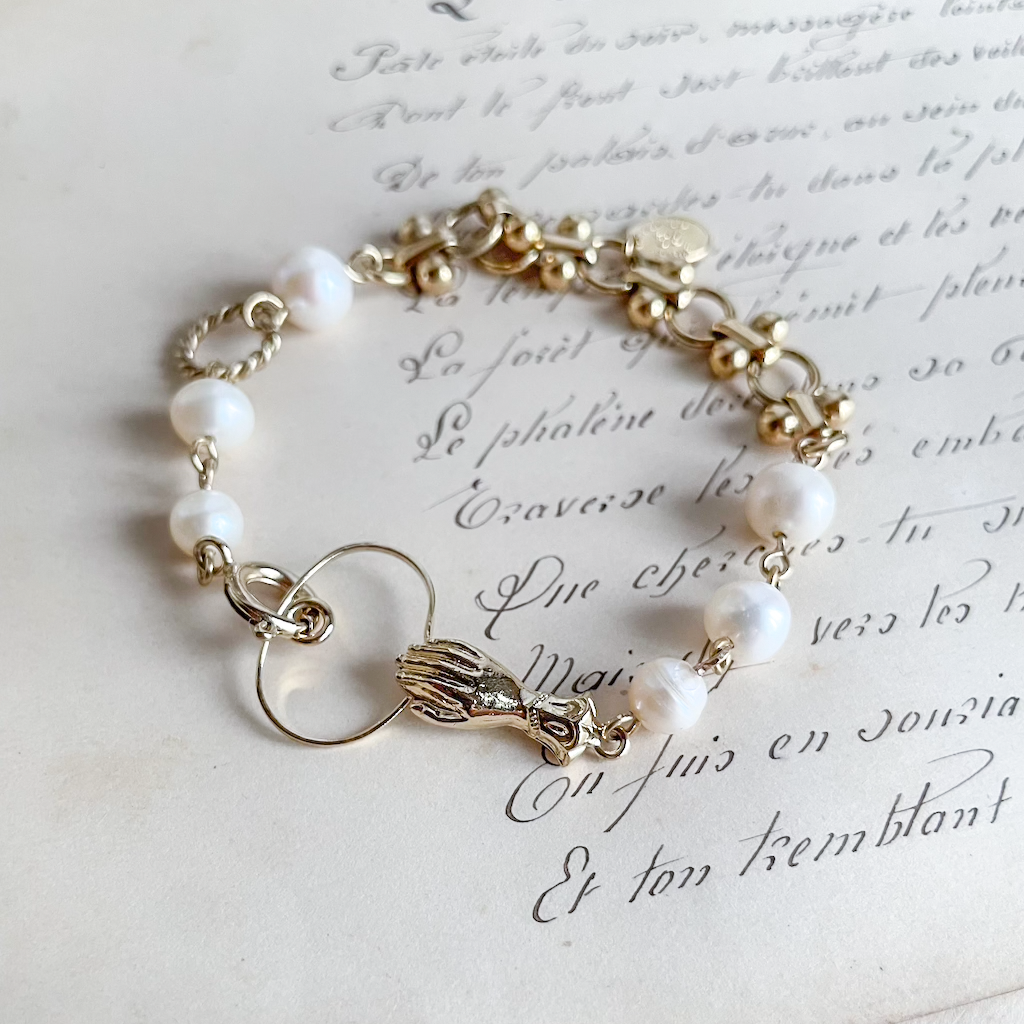 SALE レア 純金 K18ブローチ 切り回し淡水パール手造り テッポウ金具 SALE レア 純金 K18ブローチ 切り回し淡水パール手造り テッポウ金具