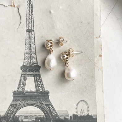 Junco Paris  揺れるドロップパール ピアス gold