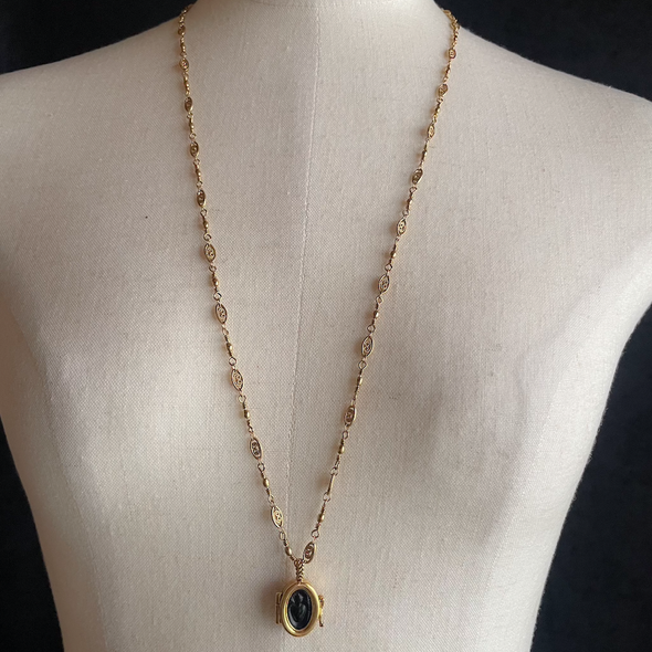 LA2L Sacha Amulette Ex-votoネックレス black onyx