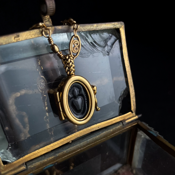 LA2L Sacha Amulette Ex-votoネックレス black onyx