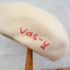 "vas-y" 刺繍入りベレー帽 by KAORI Embroidery アイボリー