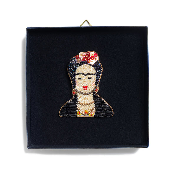 Frida Kahlo フリーダ・カーロ ビーズ刺繍ブローチ by Hellen van Berkel