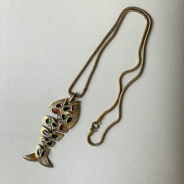 ヴィンテージ泳ぐ魚ネックレス goldコスチュームジュエリー  レトロ 蚤の市 フランス